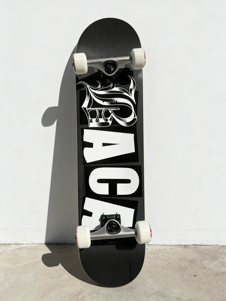 Brand Skateboards Baker Skateboard for Beginners Smooth Riding for Street Park Double Kick Skateboard Professional Skateboard