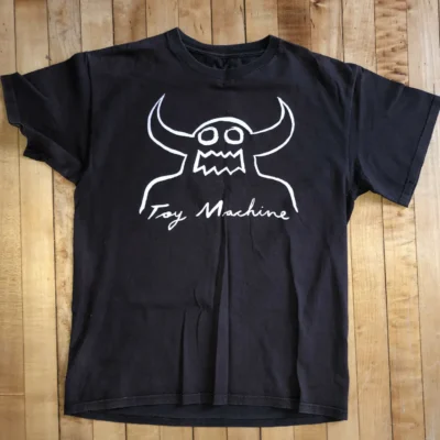 vintage Y2K toy machine T-shirt men's small skateboarding
