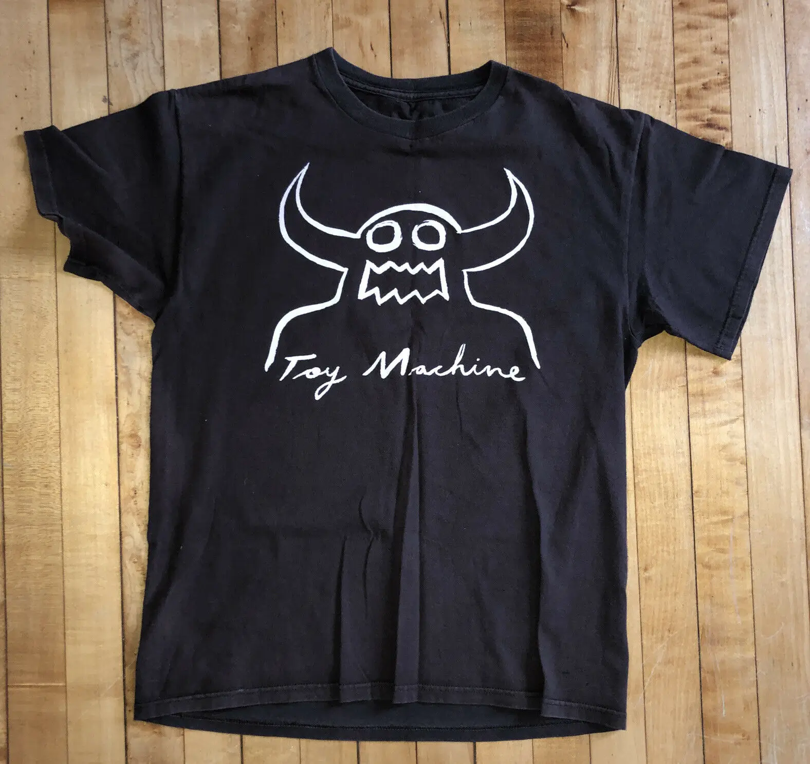 vintage Y2K toy machine T-shirt men's small skateboarding
